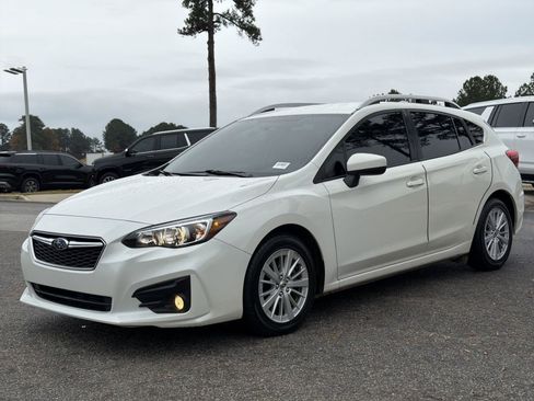 Used 2018 Subaru Impreza 2.0i Premium w/ Eyesight & BSD & Rcta image 5
