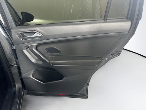 Used 2024 Volkswagen Tiguan S w/ MDO Package, Three-Row image 29