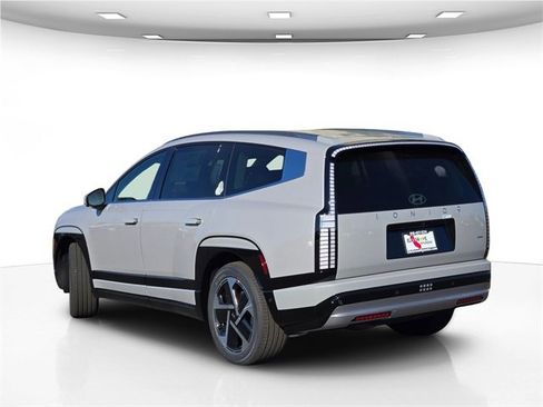 New 2026 Hyundai Ioniq 9 Limited image 6