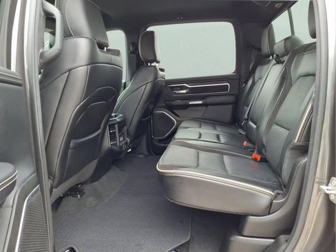 Used 2024 RAM 1500 Laramie AWD/4WD image 15