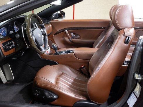 Used 2012 Maserati GranTurismo Convertible RWD image 44