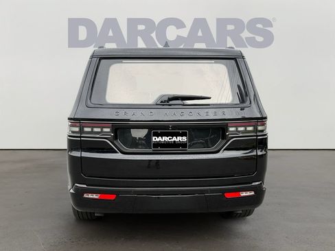 Used 2024 Jeep Grand Wagoneer Series II Obsidian w/ Quick Order Packagew 28T AWD/4WD image 6