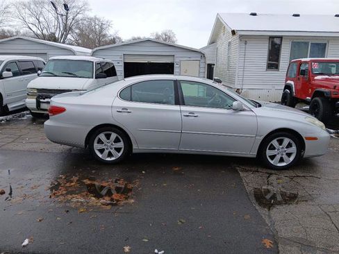 Used 2005 Lexus ES 330 image 2