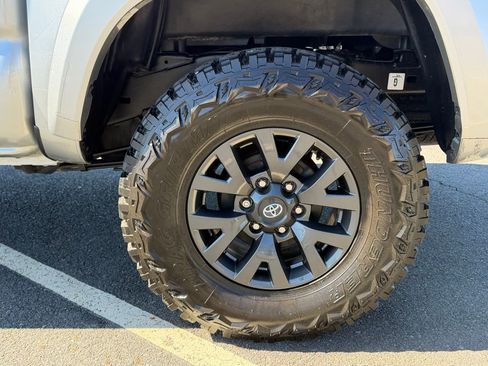 Used 2023 Toyota Tacoma SR5 image 11