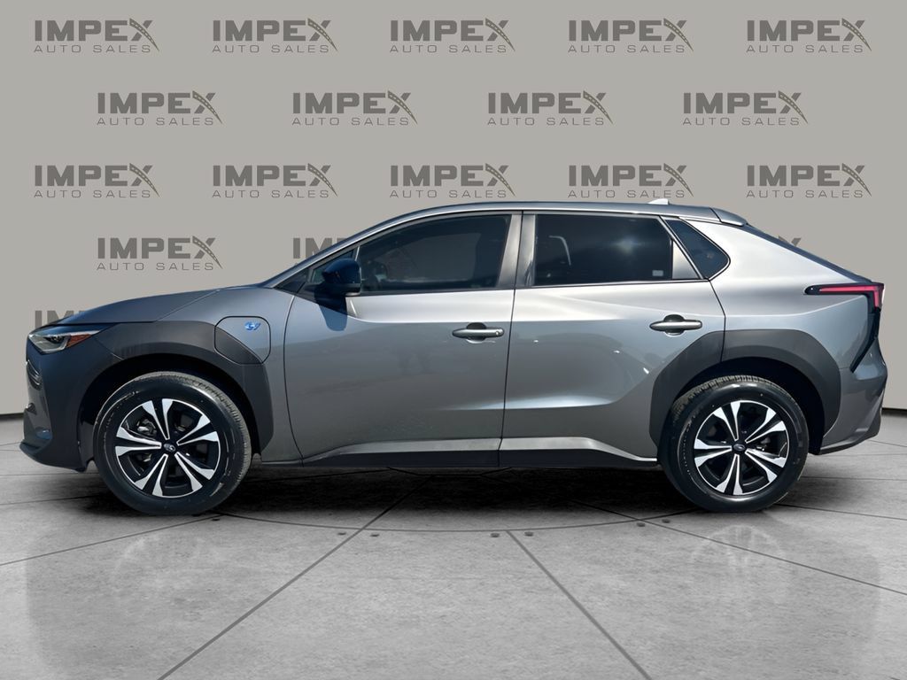 Used 2023 Subaru Solterra AWD image 2
