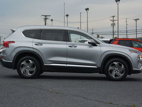 Used 2022 Hyundai Santa Fe SEL w/ Convenience + Premium Package FWD image 8