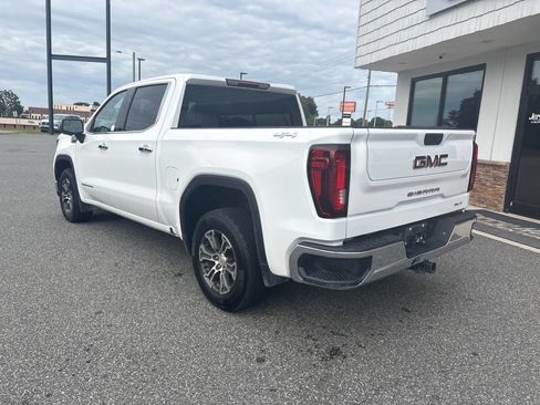 Used 2025 GMC Sierra 1500 SLT AWD/4WD image 7