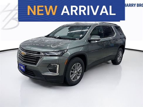 Used 2022 Chevrolet Traverse LT AWD/4WD image 1
