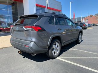 Used 2021 Toyota RAV4 XLE AWD/4WD video 3