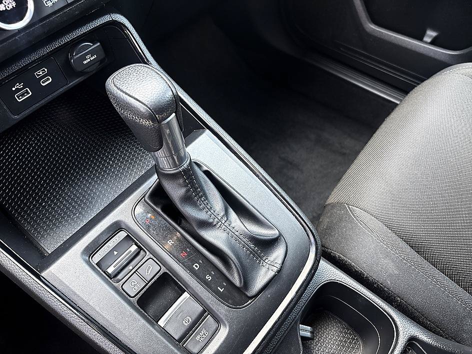 Used 2024 Honda CR-V EX image 17