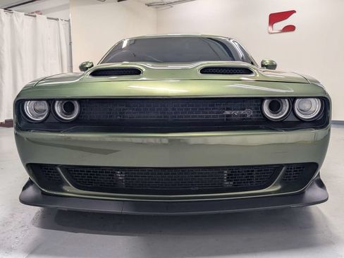 Used 2022 Dodge Challenger SRT Hellcat RWD image 25