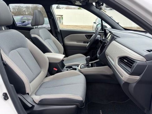 Used 2025 Subaru Forester Premium AWD/4WD image 24