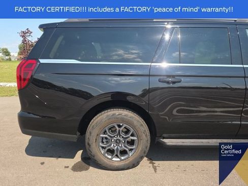 Used 2025 Ford Expedition Max Active AWD/4WD image 9