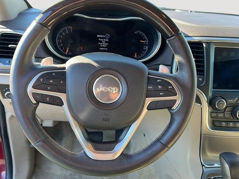 Used 2018 Jeep Grand Cherokee Overland image 11
