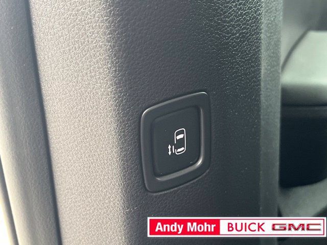 Used 2025 Kia Carnival SX w/ SX Dark Edition Package FWD image 45