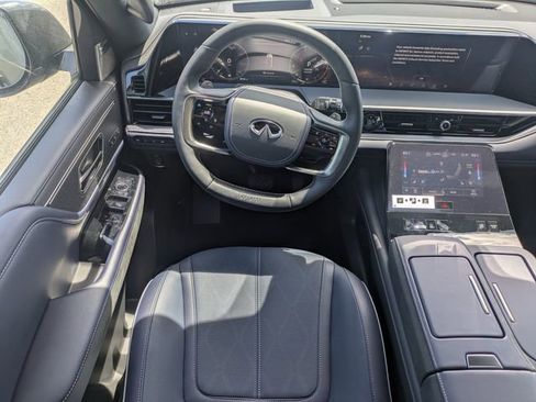 New 2026 INFINITI QX80 4WD w/ Sport Exterior Package image 17