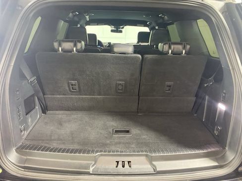 Used 2021 Ford Expedition XLT AWD/4WD image 27