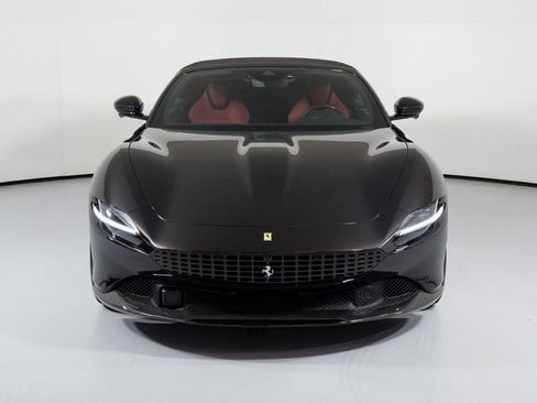 Used 2024 Ferrari Roma Spider image 8