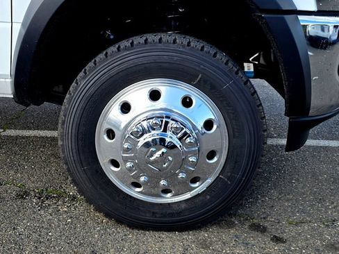 New 2026 RAM 5500 Tradesman AWD/4WD image 32