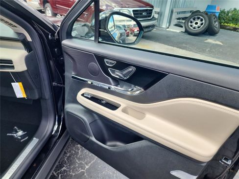 New 2026 Lincoln Corsair Premiere image 27