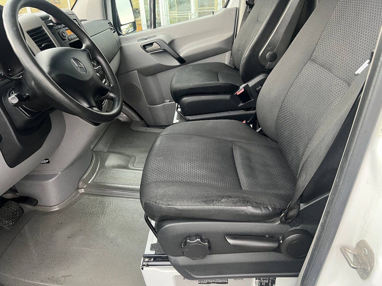 Used 2012 Mercedes-Benz Sprinter 2500 w/ Premium Pkg image 22