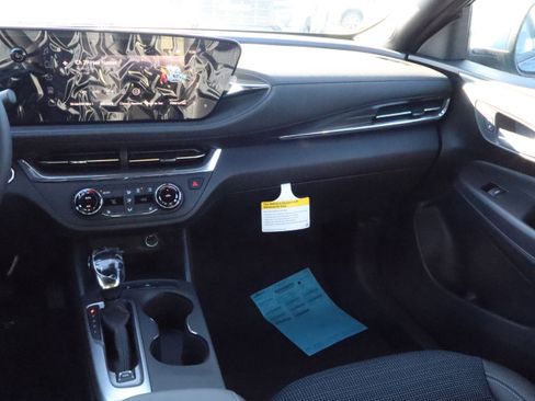 New 2026 Buick Envista Preferred w/ Convenience I Package image 11