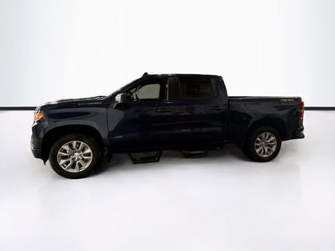 Used 2022 Chevrolet Silverado 1500 Custom image 9