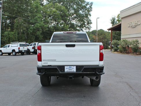Used 2025 Chevrolet Silverado 2500 Custom w/ Custom Value Package AWD/4WD image 12