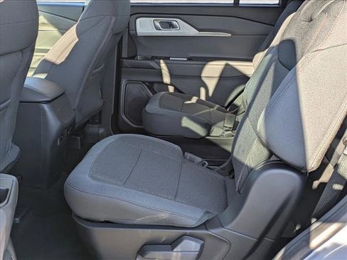 New 2026 Ford Explorer Active image 14
