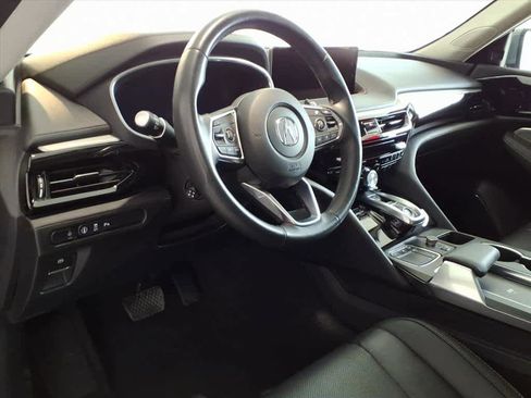 Used 2024 Acura MDX SH-AWD w/ Technology Package image 9