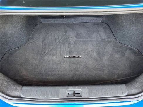 Used 2024 Nissan Sentra SV FWD image 6