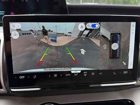 New 2026 Ford Expedition Active AWD/4WD image 17