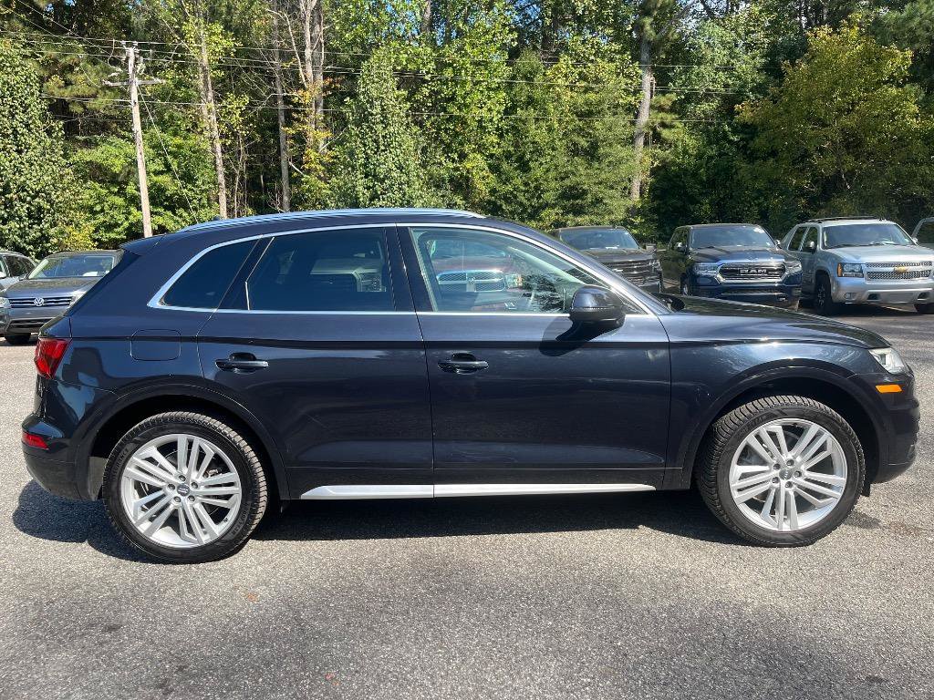 Used 2018 Audi Q5 2.0T Premium Plus w/ Premium Plus Package AWD/4WD image 5