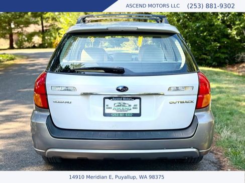 Used 2005 Subaru Outback 2.5i AWD/4WD image 4