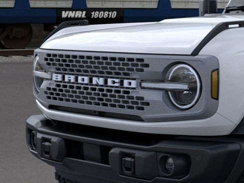New 2026 Ford Bronco Badlands AWD/4WD image 20