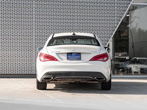 Used 2017 Mercedes-Benz CLA 250 4MATIC image 23