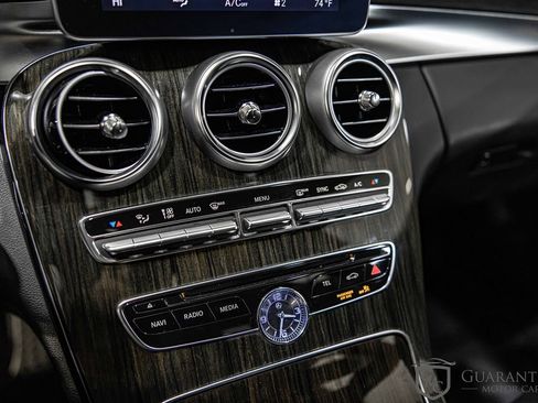 Used 2015 Mercedes-Benz C 400 4MATIC image 26