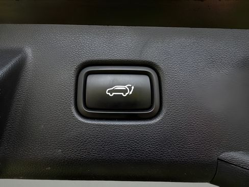 Used 2022 Hyundai Tucson Limited AWD/4WD image 10