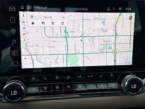 Used 2023 GMC Canyon Denali image 14