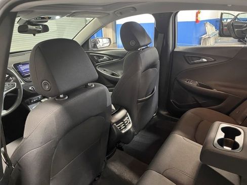 Used 2023 Chevrolet Malibu LT image 17
