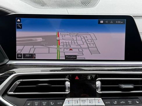 Used 2022 BMW X7 xDrive40i w/ M Sport Package image 43