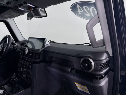 Used 2024 INEOS Grenadier AWD/4WD image 27
