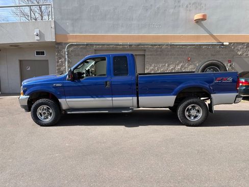 Used 2003 Ford F350 Lariat image 4