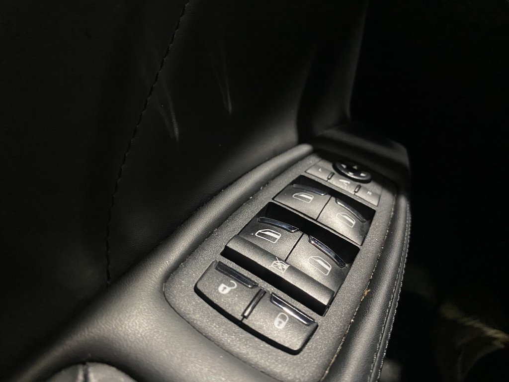 Used 2022 Maserati Ghibli Modena RWD image 9