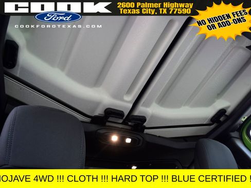 Used 2025 Jeep Gladiator Mojave w/ Convenience Group AWD/4WD image 24