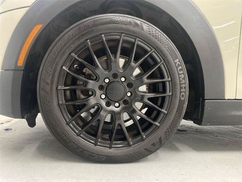 Used 2017 MINI Cooper 2-Door Hardtop FWD image 22