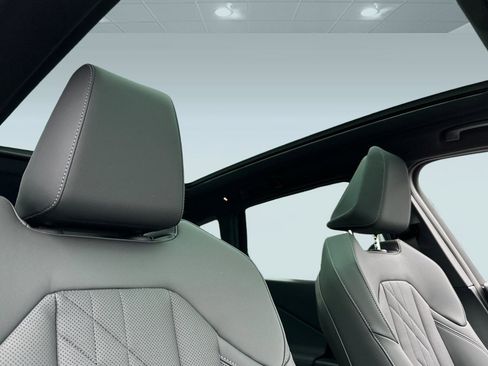 Used 2025 BMW X3 xDrive30i w/ Premium Package image 14