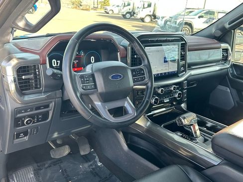 Used 2022 Ford F150 Lariat w/ Max Trailer Tow Package image 9