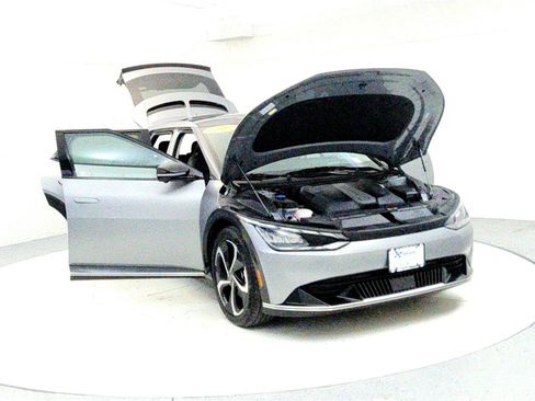 Used 2022 Kia EV6 GT-Line w/ First Edition Package image 9