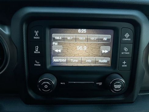 Used 2020 Jeep Wrangler Unlimited Sport S AWD/4WD image 18